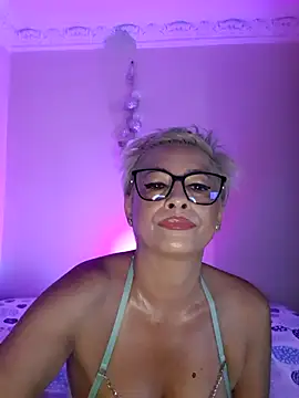 Snapshot of LunaBlaise chatting on July 2026 08:30:02 AM LunaBlaise online show from July 2026 08:30:02 AM