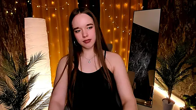 Snapshot of Sweet_Naomi_ chatting on March 2026 10:44:01 AM Sweet Naomi online show from March 2026 10:44:01 AM