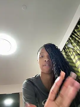 tinkyybae online show from February 2026 07:31:01 AM