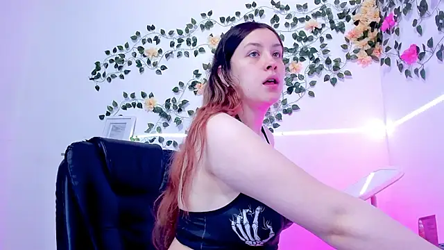 violeta cutee online show from March 2026 10:42:01 AM