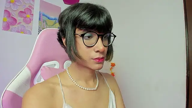 Madeline 21 online show from March 2026 05:24:01 AM