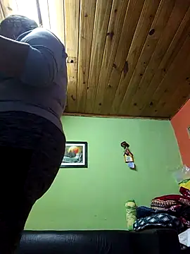 momismilf544 online show from April 2026 05:30:01 PM