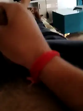 shybullggn online show from April 2026 07:28:01 AM