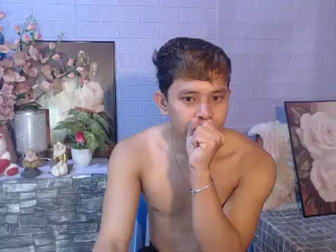 Baby Maxxx online show from May 2026 10:34:02 AM
