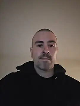 Biggbaddwulf7 online show from March 2026 09:03:01 AM