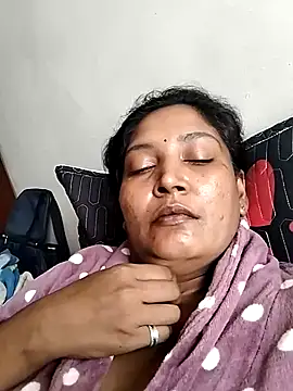 Snapshot of mysteriousgal031 chatting on March 2026 07:32:02 AM mysteriousgal031 online show from March 2026 07:32:02 AM