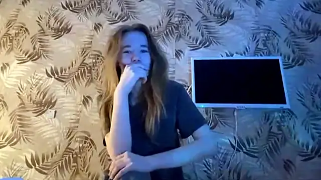 LeomaJee online show from March 2026 01:05:02 AM