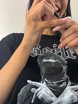 VioletaHills  online show from March 2026 01:37:01 PM