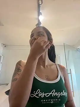 VioletaHills  online show from March 2026 12:27:02 PM