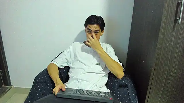 Daniel Rochax online show from March 2026 12:32:02 PM