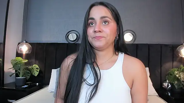 Snapshot of alejandra__garcia chatting on June 2026 03:13:02 AM alejandra garcia online show from June 2026 03:13:02 AM