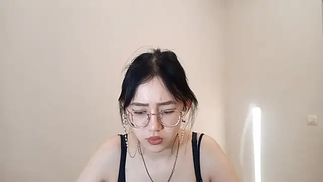 SolvedGlobe online show from April 2026 02:07:01 PM