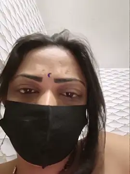 Beauty-3 online show from May 2026 01:44:01 AM