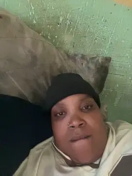 friendlybitch22 online show from April 2026 03:34:01 PM