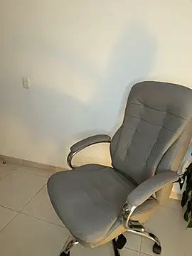 Lisabrown 23 online show from March 2026 02:37:01 AM