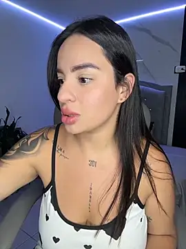 Lisabrown 23 online show from April 2026 01:42:02 AM