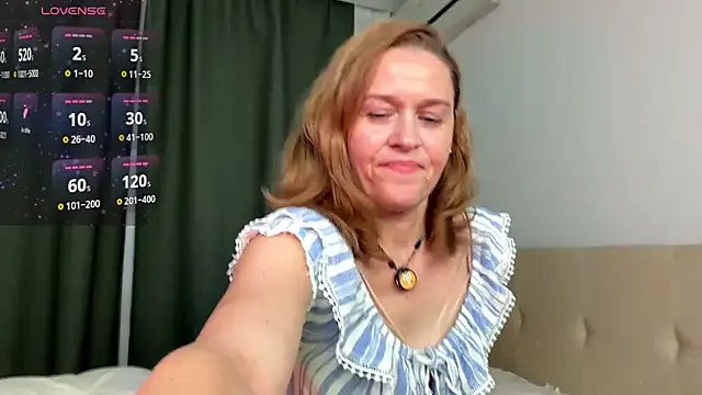 Lizacams online show from June 2026 05:08:01 PM
