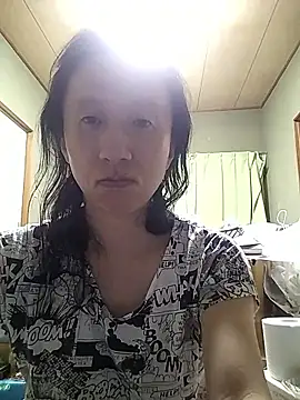 Snapshot of mako7612 chatting on May 2026 02:13:01 PM mako7612 online show from May 2026 02:13:01 PM