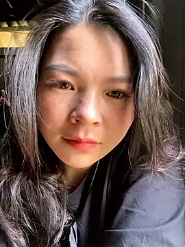 Annhiene online show from March 2026 03:56:02 AM