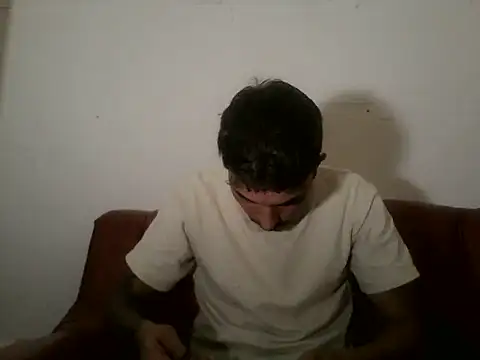 Snapshot of danbig01 chatting on May 2026 02:04:01 PM danbig01 online show from May 2026 02:04:01 PM