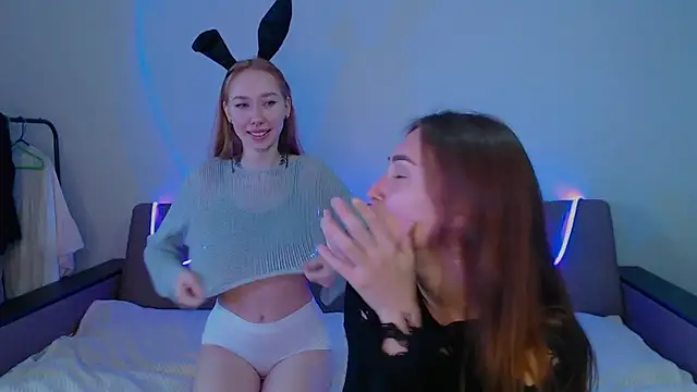 yourameliaa online show from April 2026 12:29:02 PM