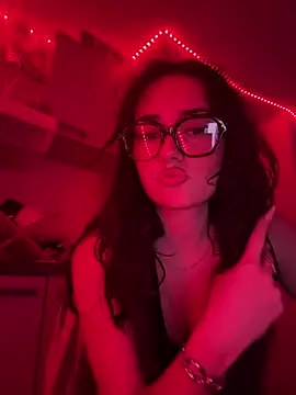 Claraaaaa06 online show from March 2026 08:48:01 PM