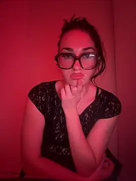 Claraaaaa06 online show from April 2026 07:09:02 PM