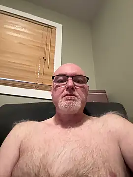 dwreck1974 online show from March 2026 10:56:02 PM