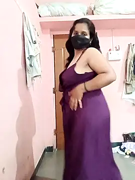 Snapshot of Miss-Dolly07 chatting on May 2026 12:24:01 PM Miss-Dolly07 online show from May 2026 12:24:01 PM