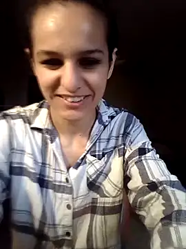 Snapshot of MissElen chatting on April 2026 02:14:02 PM MissElen online show from April 2026 02:14:02 PM