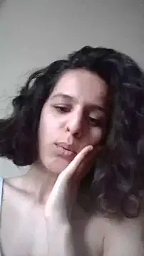Snapshot of MissElen chatting on April 2026 11:22:02 AM MissElen online show from April 2026 11:22:02 AM