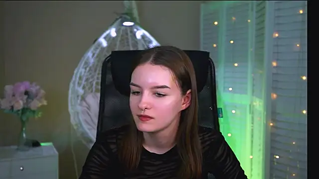 KellieBanshe online show from May 2026 02:45:01 PM