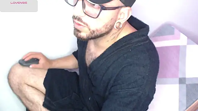 Snapshot of HyperCore_Interactive chatting on March 2026 07:08:02 PM HyperCore Interactive online show from March 2026 07:08:02 PM