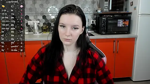 Snapshot of Mary_Blu chatting on January 2025 09:11:02 PM Mary Blu online show from January 2025 09:11:02 PM