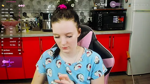 Snapshot of Mary_Blu chatting on February 2025 05:14:01 AM Mary Blu online show from February 2025 05:14:01 AM