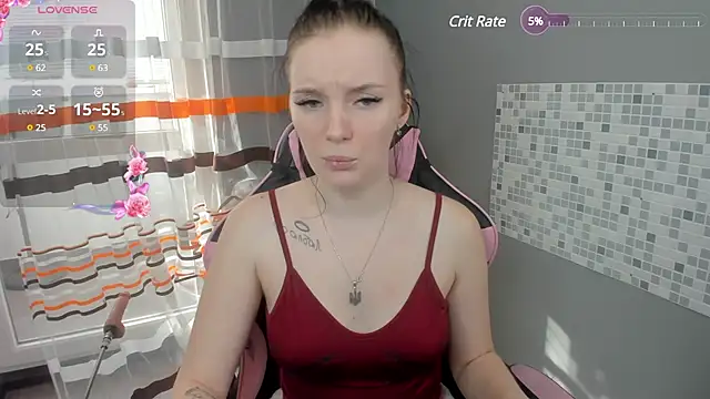 Snapshot of Mary_Blu chatting on February 2025 08:25:02 AM Mary Blu online show from February 2025 08:25:02 AM