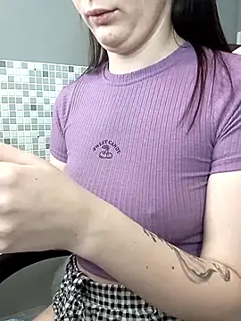 Snapshot of Mary_Blu chatting on March 2025 09:38:02 PM Mary Blu online show from March 2025 09:38:02 PM