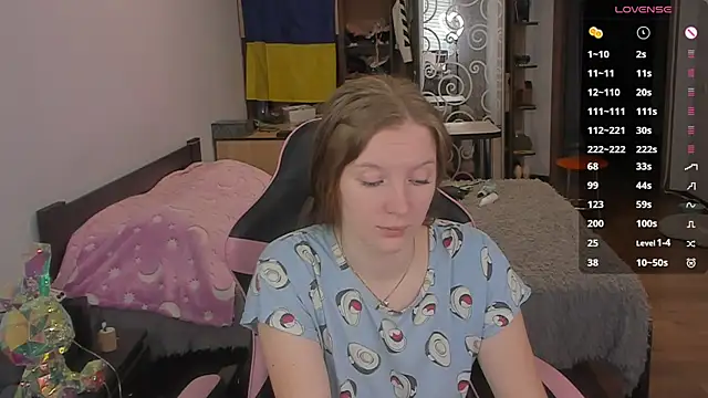 Snapshot of Mary_Blu chatting on November 2025 10:47:02 AM Mary Blu online show from November 2025 10:47:02 AM