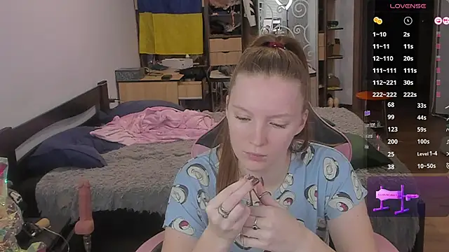 Snapshot of Mary_Blu chatting on November 2025 08:58:02 AM Mary Blu online show from November 2025 08:58:02 AM