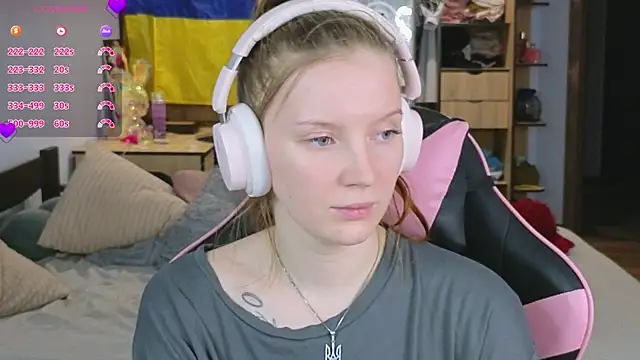 Mary Blu online show from January 2026 08:03:01 PM