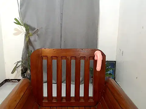 Snapshot of rainexox1 chatting on April 2026 06:20:01 PM rainexox1 online show from April 2026 06:20:01 PM