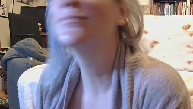 MistyMountains96 online show from March 2026 02:40:01 AM