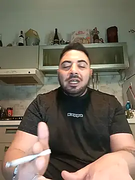 bear skinny online show from May 2026 10:37:02 PM