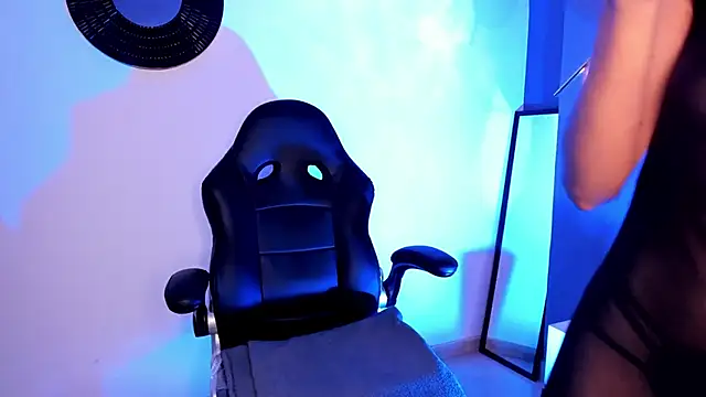 Naff eratu online show from April 2026 08:57:01 PM