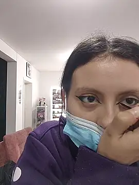 Naomimolie online show from May 2026 12:55:02 PM