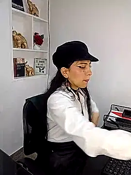 jaade doll online show from March 2026 01:11:02 PM