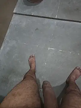 bigbuldgee online show from April 2026 11:04:01 PM