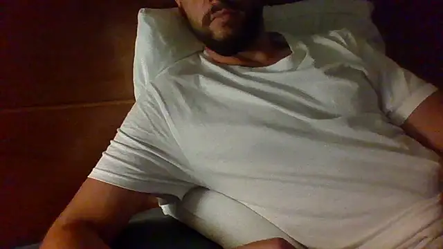 freetom31 online show from March 2026 12:42:02 PM