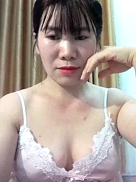 Bondgirl 9 online show from May 2026 05:32:01 PM