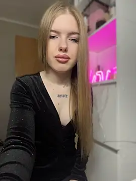 KayShaw online show from April 2026 06:05:01 AM